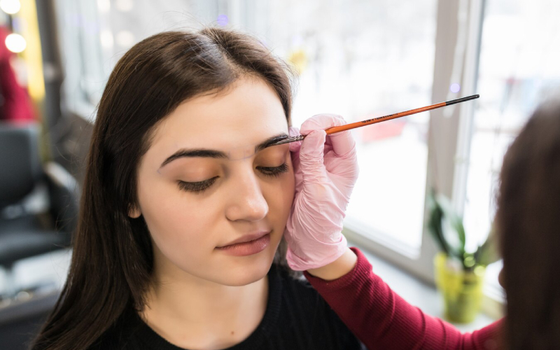 Eyebrow Transplant